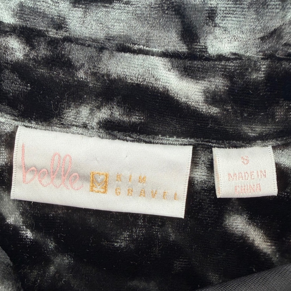 Belle by Kim Gravel Womens S Black Gray Leopard Velvet Button Down Shirt Pockets - Picture 4 of 7